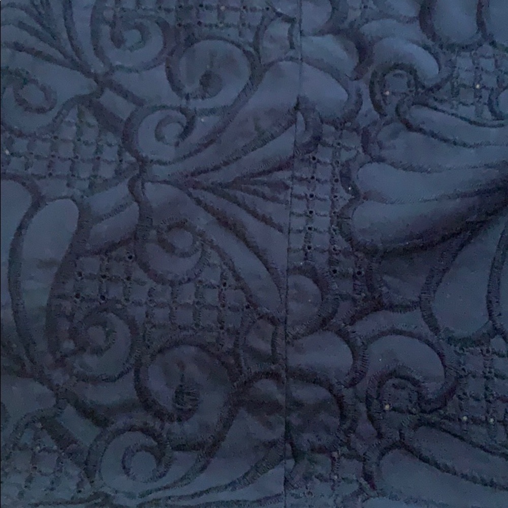 Lilly Dress - Picture 5 of 7